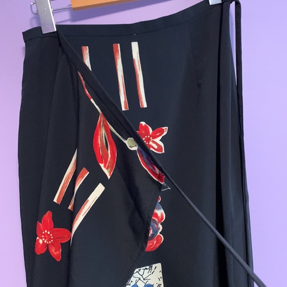 Vintage Mark Edwards flower detail wrap skirt - Picture 5 of 8